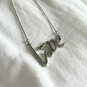 y2k love necklace